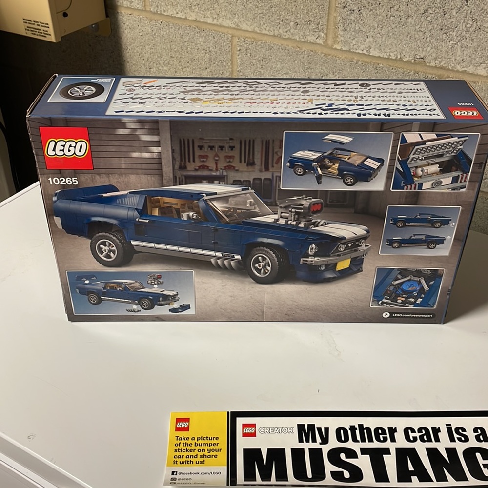 Lego creator Ford Mustang 10265 - Picture 7 of 11